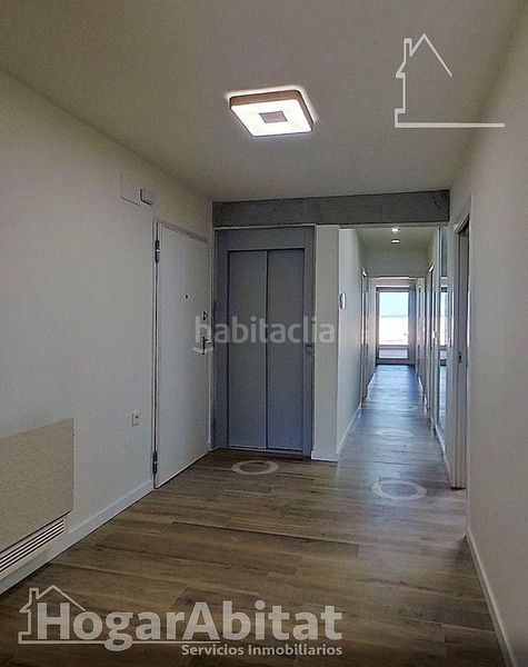 Foto a9834aae-7120-457c-acb0-876942bfd70a. Casa amb calefacció aparcament a Benimuslem