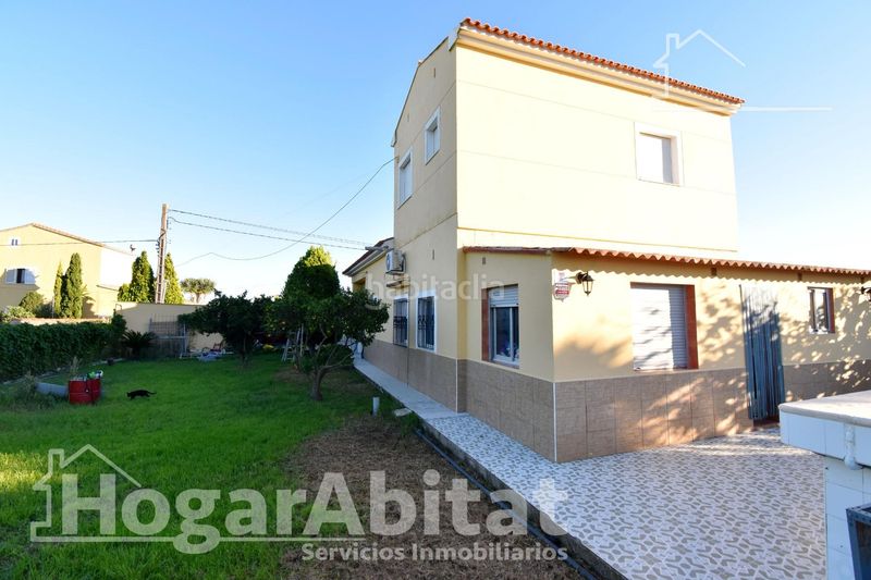 Foto 7c0e1c84-e337-4e47-a5e1-64428e3b9b35. Xalet amb calefacció aparcament piscina a Oliva playa Oliva