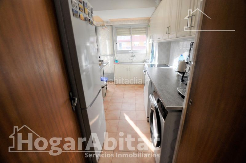 Foto 35383d62-d2ce-495c-b36a-4889876d4da5. Pis a Pobla de Farnals Pobla de Farnals (la)