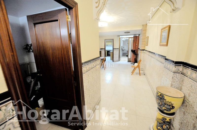 Foto 56d73720-646a-44d1-9d48-cf5e345f4dfc. Casa amb aparcament a Rafelbunyol