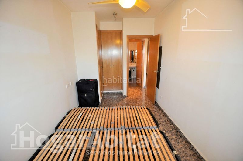 Foto 23f54c96-d1e4-45ec-a2c8-614364b26d2e. Piso seminuevo con garaje, trastero y balcón en Massamagrell