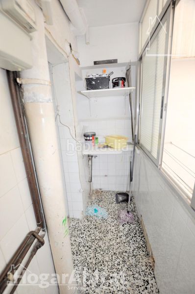 Foto 5ed806b3-d7c9-400c-985d-3989c1654ae5. Pis a Mestalla Valencia