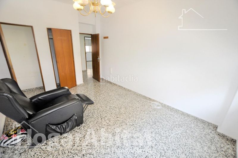 Foto 7dc9df33-a8d3-400c-87a4-45363ae95657. Pis a Mestalla Valencia