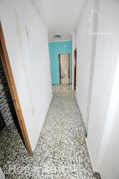 Foto 92b2e941-739e-45d1-9f9f-bf83fc0135f3. Pis a Mestalla Valencia