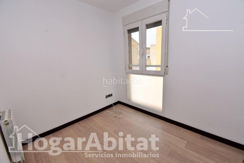 Foto 58594960-500f-4639-bada-e595dc8af2c6. Casa amb calefacció aparcament a Massarojos Valencia