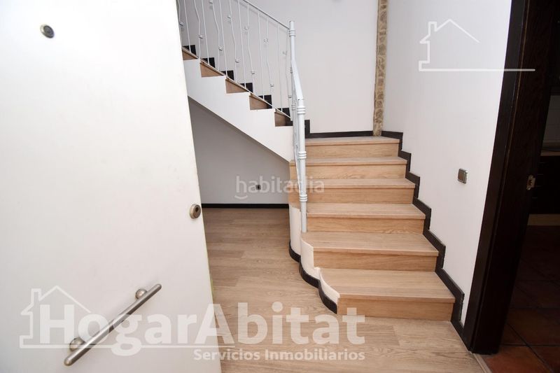 Foto aeeb5970-bde8-4db2-84b3-0e86b0f8f888. Casa amb calefacció aparcament a Massarojos Valencia