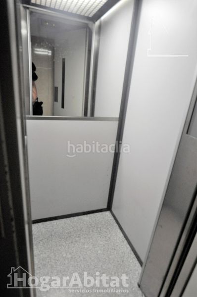 Piso luminoso, bonito y reformado con ascensor, sobre la av burjasot en Valencia - Imagen 36