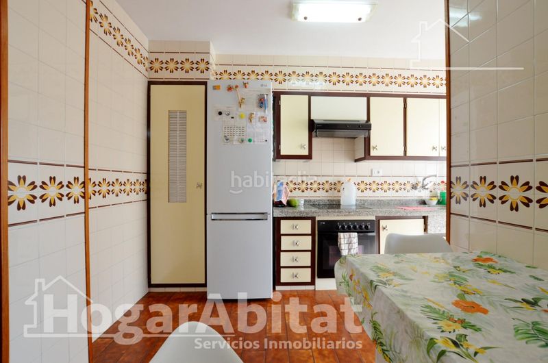 Foto 009f3276-84a4-494f-9cdf-6af3a70e6cf0. Pis amb aparcament a Tavernes de la Valldigna