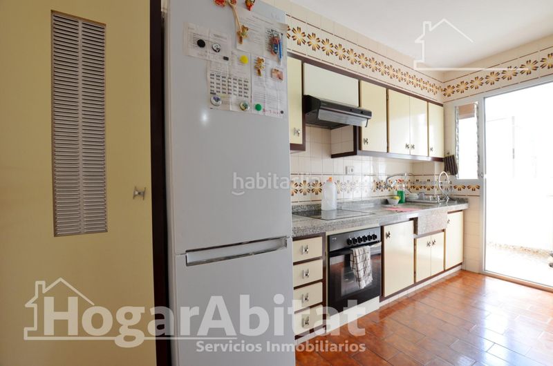 Foto 14dd3322-d146-43e4-bf8a-e1955ed662e7. Pis amb aparcament a Tavernes de la Valldigna