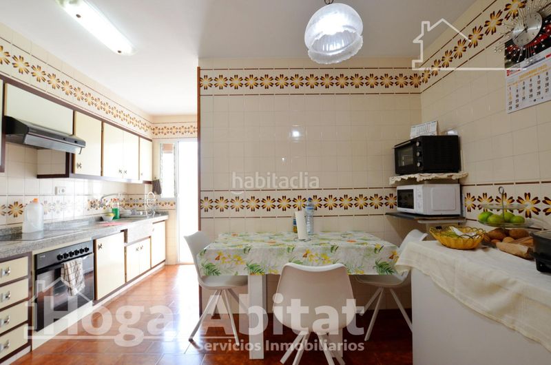 Foto 313e49b8-19b0-4081-beb1-4b6c837bf4b2. Pis amb aparcament a Tavernes de la Valldigna