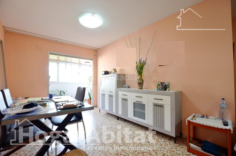 Foto 8f28ebde-8c0a-472f-81da-e411d9308f58. Pis amb aparcament a Tavernes de la Valldigna