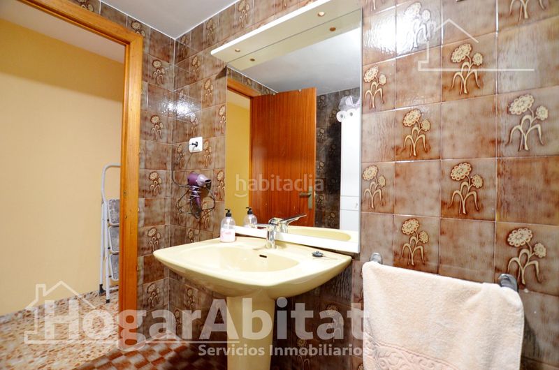 Foto bd49c566-6b35-498b-96ba-79ac511764bd. Pis amb aparcament a Tavernes de la Valldigna