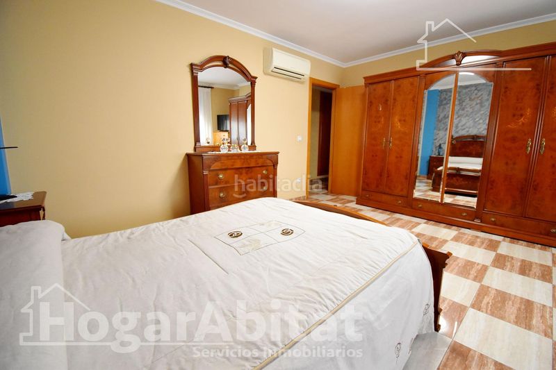 Foto c53d3add-db6c-4707-83a8-ac230184b711. Casa amb aparcament a Xeraco