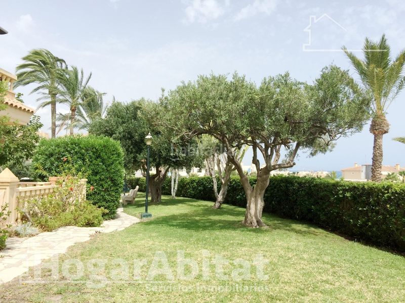 Foto 8e6c0902-d390-4994-ae54-0e0b1fd1e7f7. Pis amb aparcament piscina a Campello Playa Campello (el)