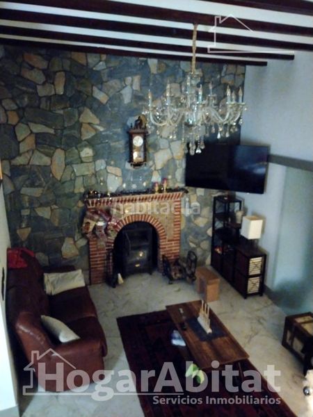 Foto 74cf57d9-850d-4c94-9075-24ea0ae61eea. Casa amb aparcament a Beniarjó