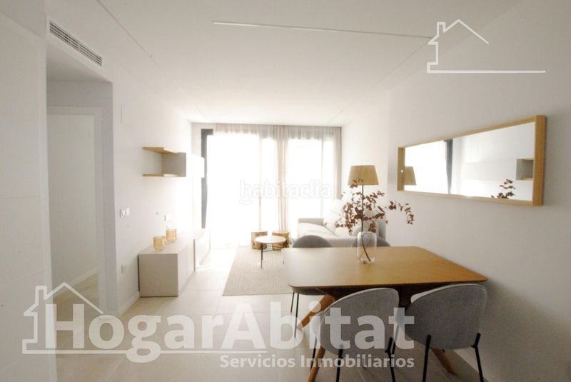 Foto a0ee403d-d54f-4e81-ba20-53d36ecd4d10. Pis amb aparcament a L'Almadrava - L'Estanyó Dénia