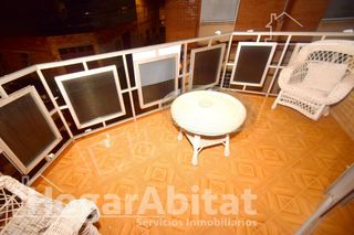 Casa  Calle de san pablo. Gran casa luminosa y esquinera con cinco dormitorios y terraza