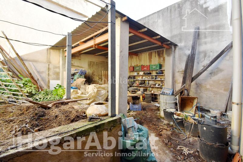 Foto 602dd1ee-b6fc-49b8-bf4f-c0c641b41ca2. Casa amb aparcament a Xeraco