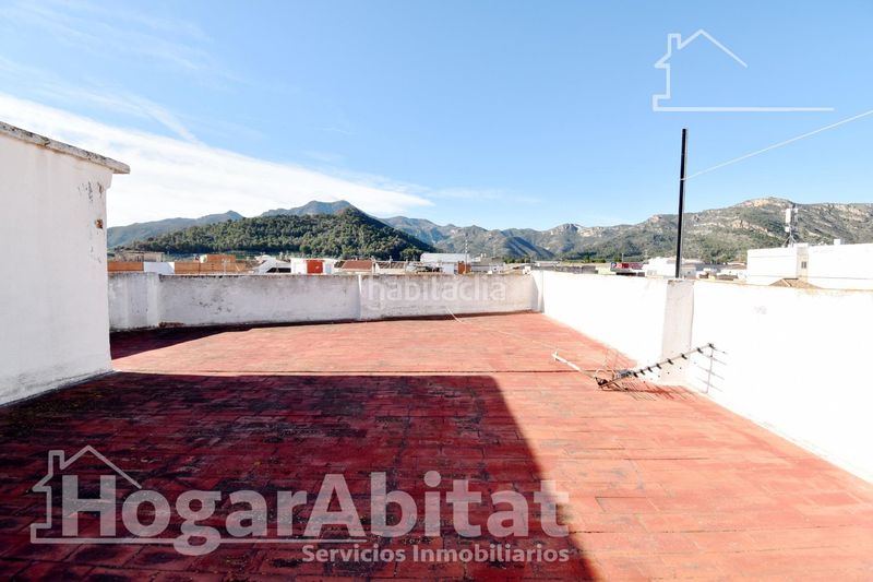 Foto 8de54eeb-aeaa-4468-806d-274e939de763. Casa amb aparcament a Xeraco