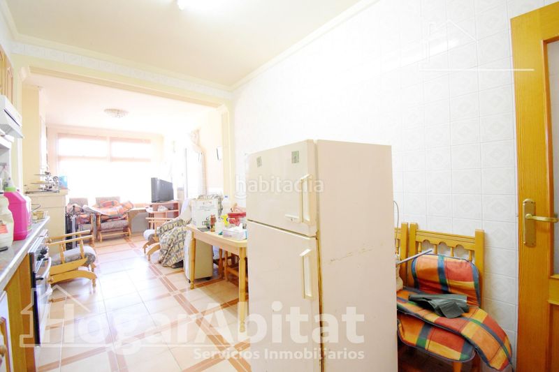 Foto dd0cbb43-3700-47fd-8893-1d482cf863e8. Casa amb aparcament a Xeraco