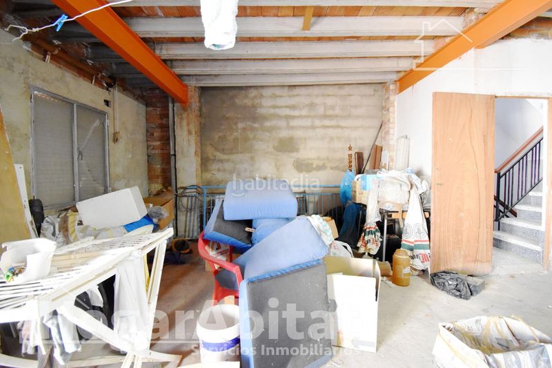 Foto fbcf81f1-f2dd-429e-9c28-72a929e73aec. Casa amb aparcament a Xeraco