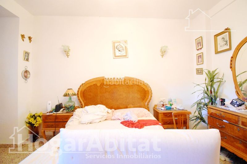 Foto ff03268b-8a6f-4601-b03e-c9487464e003. Casa amb aparcament a Xeraco