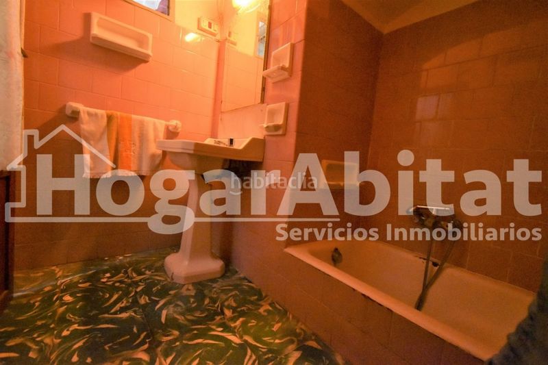 Foto 15cd77b1-660c-4126-bea7-e0074d62816e. Casa a Miramar