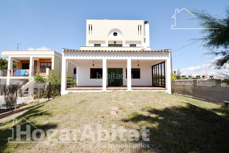 Foto 5f01ddb9-c3d9-4006-9ed5-16748e0998bb. Xalet amb aparcament a Playa-Ben Afeli Almazora / Almassora