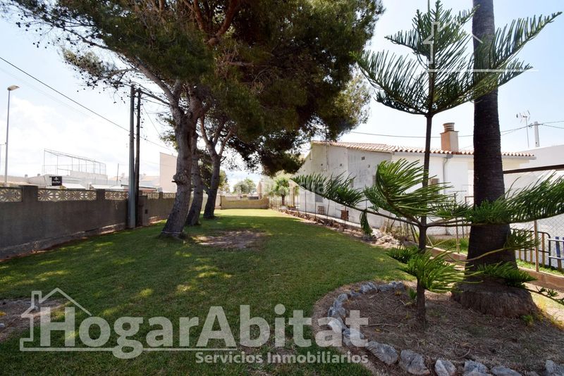 Foto 944eb19a-7622-47e7-a3da-f0078da3c532. Xalet amb aparcament a Playa-Ben Afeli Almazora / Almassora