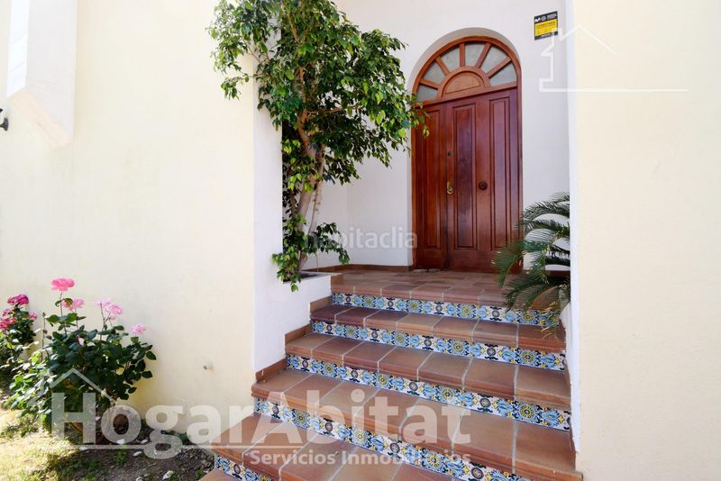 Foto b315ab5a-9e81-4860-9e62-259876c0ea60. Xalet amb aparcament a Playa-Ben Afeli Almazora / Almassora