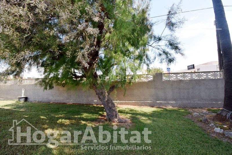 Foto d83e1608-ed5d-4f70-96b4-afef95840aa6. Xalet amb aparcament a Playa-Ben Afeli Almazora / Almassora