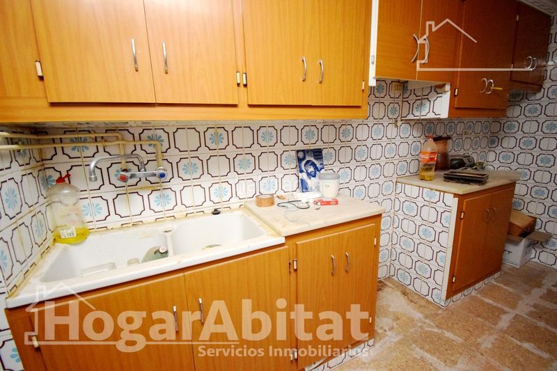 Foto b40ba1f8-c44a-441a-9078-6ace96d3d17a. Casa a Alcora (l´)