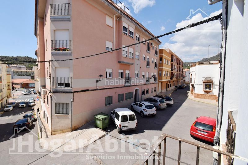 Foto be17ad50-1f8e-47f4-bfc4-2fdd1726585c. Casa amb aparcament a Vall d´Uixó (la)