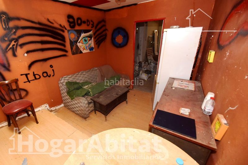Foto dda0fca7-cf61-4ea3-b5b0-d5b1ff566a40. Casa amb aparcament a Vall d´Uixó (la)