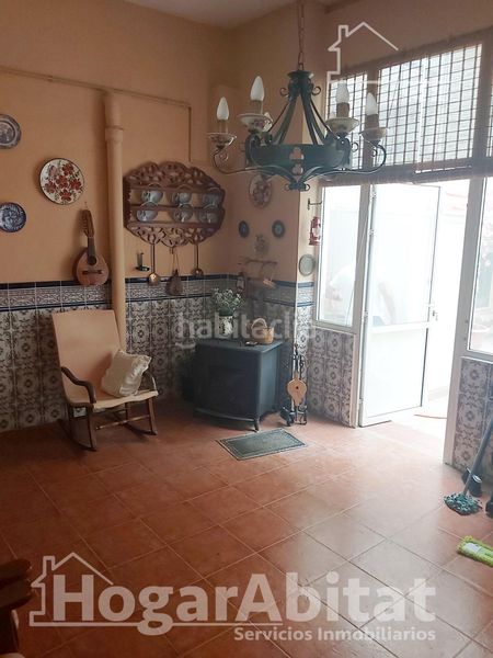 Foto 7dd45795-2d94-49c5-bcd8-aee9d90f4c6a. Casa amb calefacció a Florida Baja Alicante