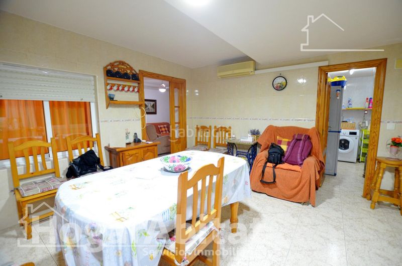 Foto acc9cfd1-c86e-4bd1-8624-1b664842baec. Casa amb calefacció a Florida Baja Alicante