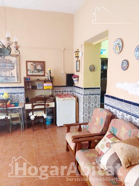 Foto b46e8f98-0686-485e-9e47-818c4b94bf0c. Casa amb calefacció a Florida Baja Alicante