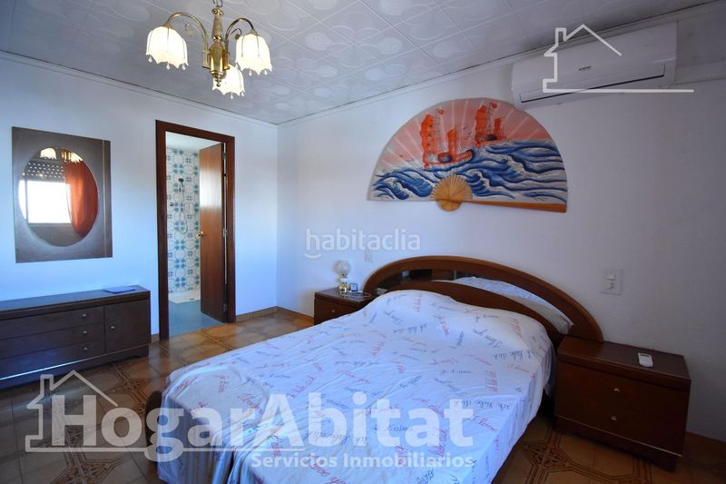 Foto 04b1ea25-8153-4bc9-b7ba-f75df7a358c2. Pis amb aparcament a Piles