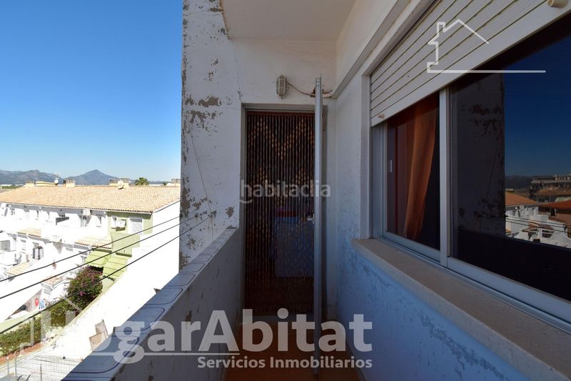 Foto 7d15c804-c9c3-4bb1-b226-03e4399ffad7. Pis amb aparcament a Piles