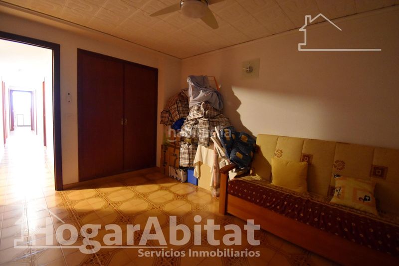 Foto b2397b5e-bfd6-4a04-a436-ac32f3e15b4c. Pis amb aparcament a Piles