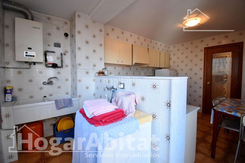 Foto bae2e1ea-4637-4f76-8b30-67189829d6ee. Pis amb aparcament a Piles