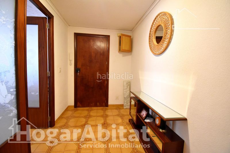 Foto fbce28d3-257b-4f8e-843c-7b908a793aa9. Pis amb aparcament a Piles
