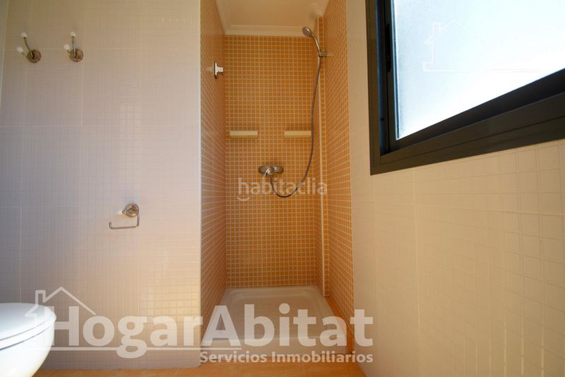 Foto 6c92f7ae-943d-46aa-870d-0387d288c817. Àtic amb piscina a Pedreguer