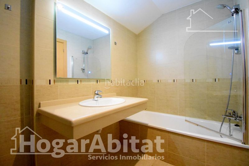 Foto d35dc602-3060-4ae0-b417-c10aeb986727. Àtic amb piscina a Pedreguer