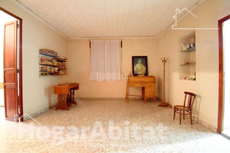 Foto a9faad87-fd2e-49d5-8e80-0d73f8304709. House with heating in Favara