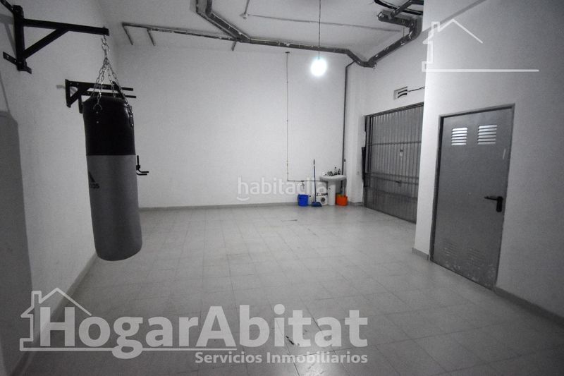 Foto 602e4a7f-a3eb-4b91-82e8-3ec429f5ac85. Casa adossada amb aparcament a Onda