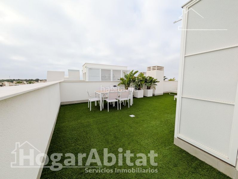 Foto 528271c5-219e-46d4-a111-fd7246b53269. Àtic amb aparcament piscina a Monte Faro-Altomar II Santa Pola