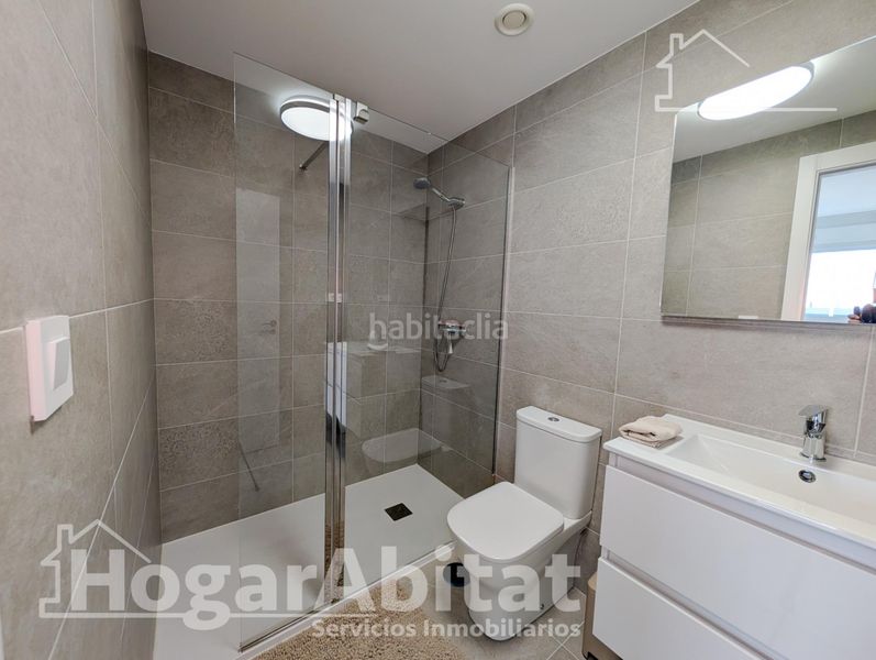 Foto ddeed949-1aeb-4551-9467-bd304ff4b6dc. Àtic amb aparcament piscina a Monte Faro-Altomar II Santa Pola
