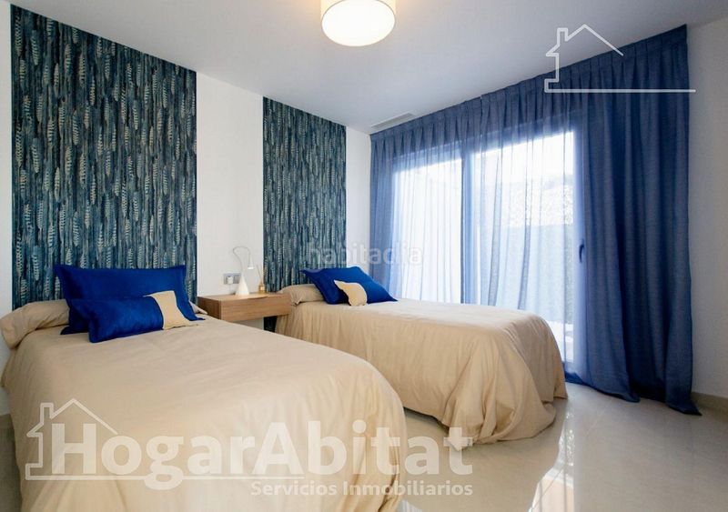 Foto 7970a497-dd58-4df4-aa3b-377b5c18f891. Xalet amb aparcament piscina a El Playazo Vera