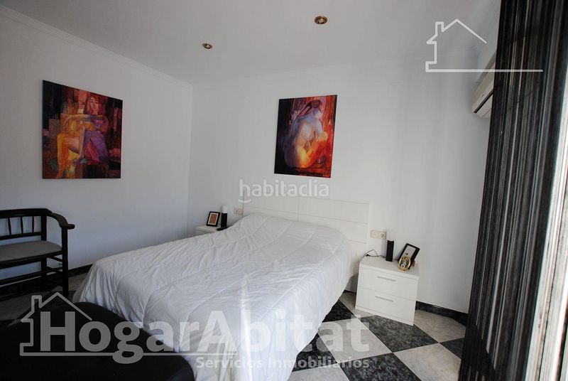 Foto 55222af8-60ac-4bf5-ad83-7bec8ed5a193. Casa adossada amb aparcament a Barx